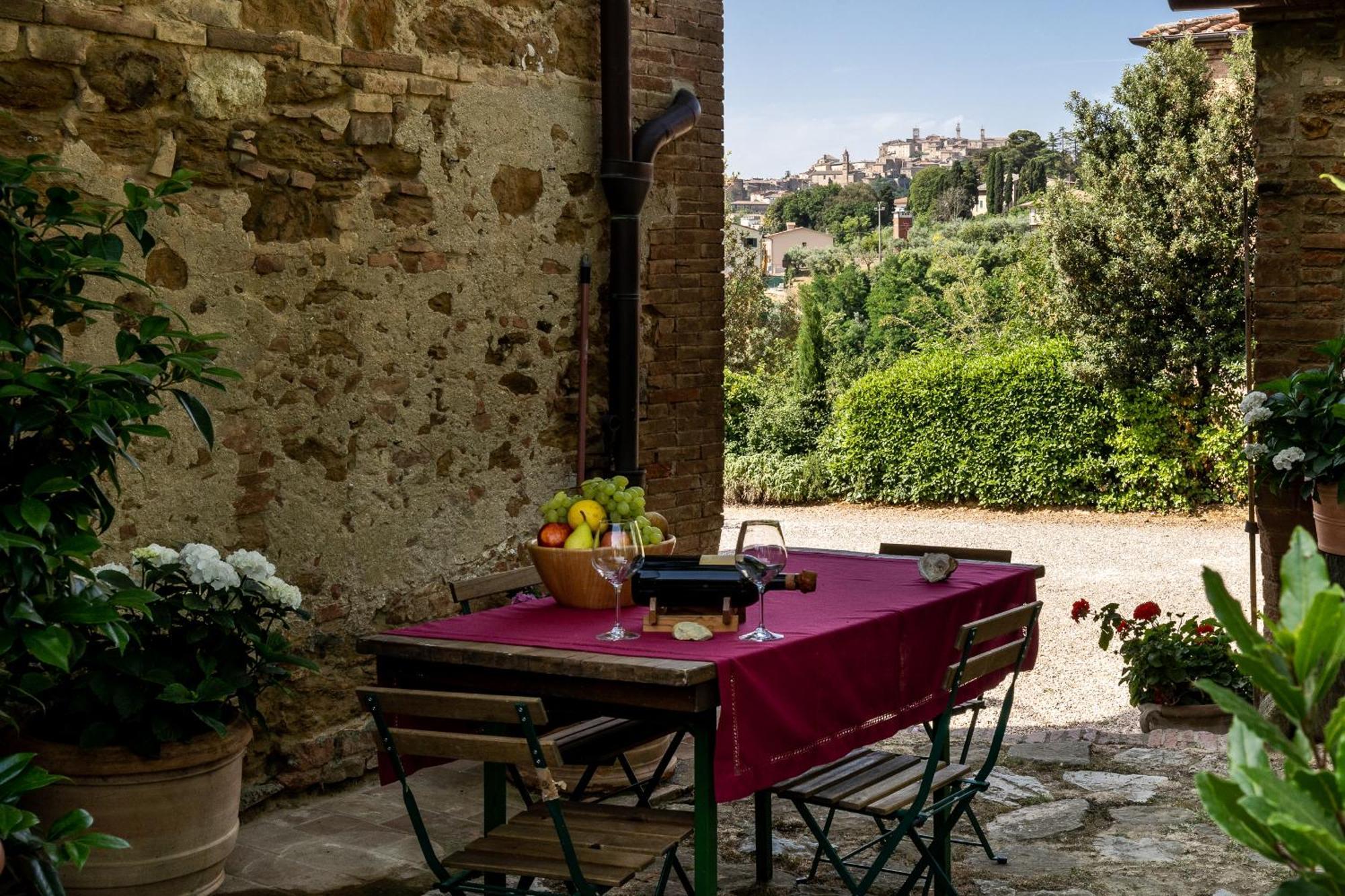 B&B Al Vecchio Forno Montepulciano Stazione Exterior foto