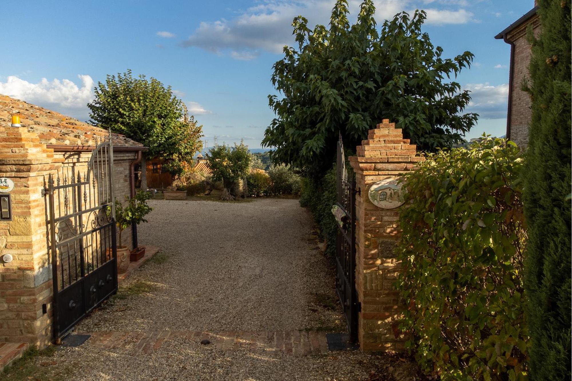 B&B Al Vecchio Forno Montepulciano Stazione Exterior foto